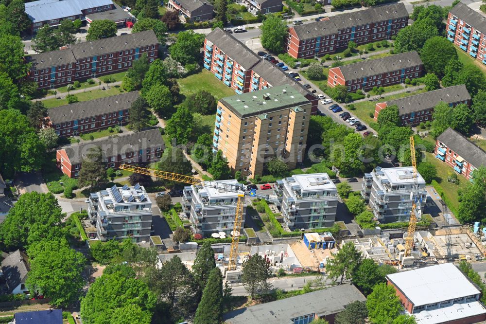 Hamburg from the bird's eye view: Residential construction site with multi-family housing development- on Petuinenweg - Marmorweg in the district Sasel in Hamburg, Germany