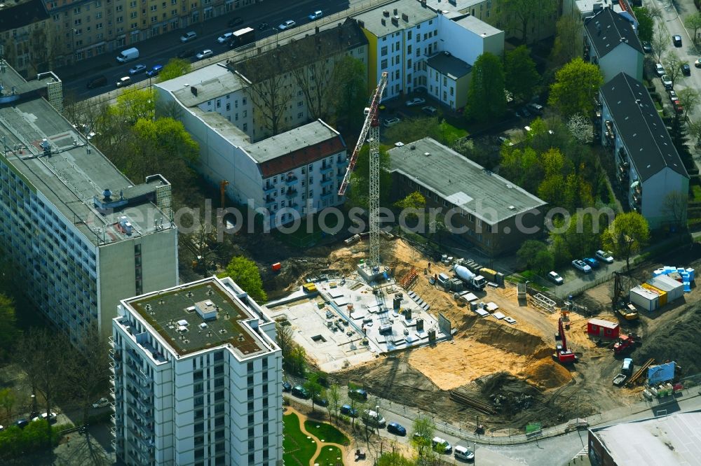 Aerial image Berlin - Residential construction site with multi-family housing development- on the Rosenfelder Ring corner Skandinavische Strasse in the district Lichtenberg in Berlin, Germany