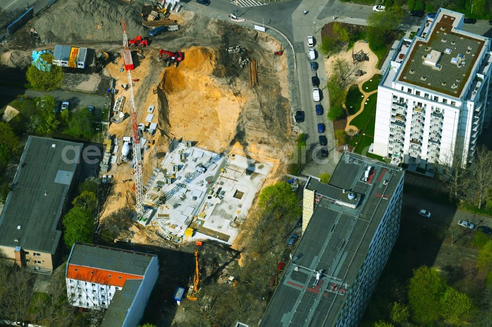 Aerial image Berlin - Residential construction site with multi-family housing development- on the Rosenfelder Ring corner Skandinavische Strasse in the district Lichtenberg in Berlin, Germany