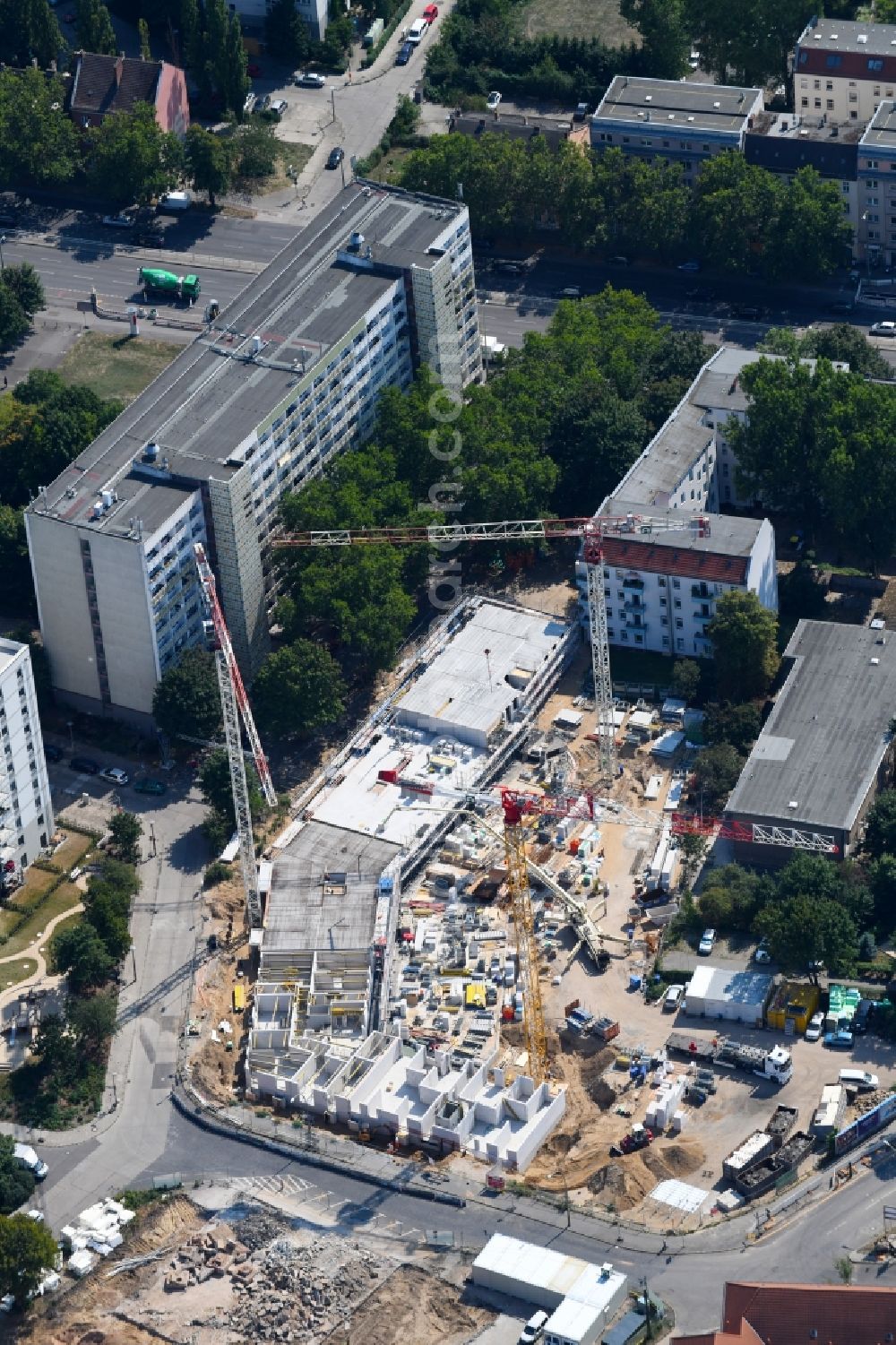 Aerial image Berlin - Residential construction site with multi-family housing development- on the Rosenfelder Ring corner Skandinavische Strasse in the district Lichtenberg in Berlin, Germany