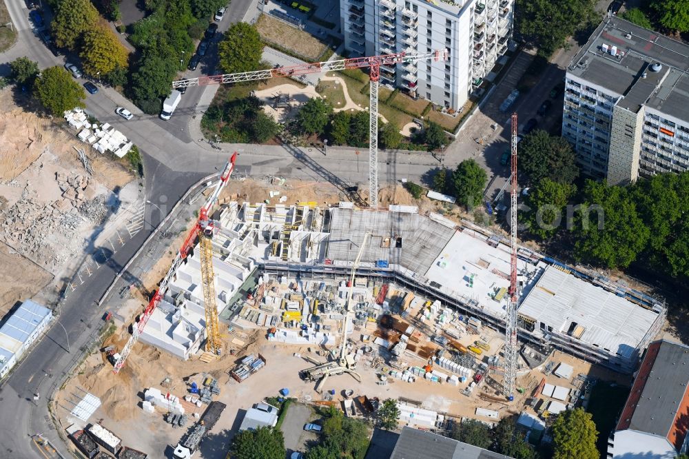 Berlin from above - Residential construction site with multi-family housing development- on the Rosenfelder Ring corner Skandinavische Strasse in the district Lichtenberg in Berlin, Germany