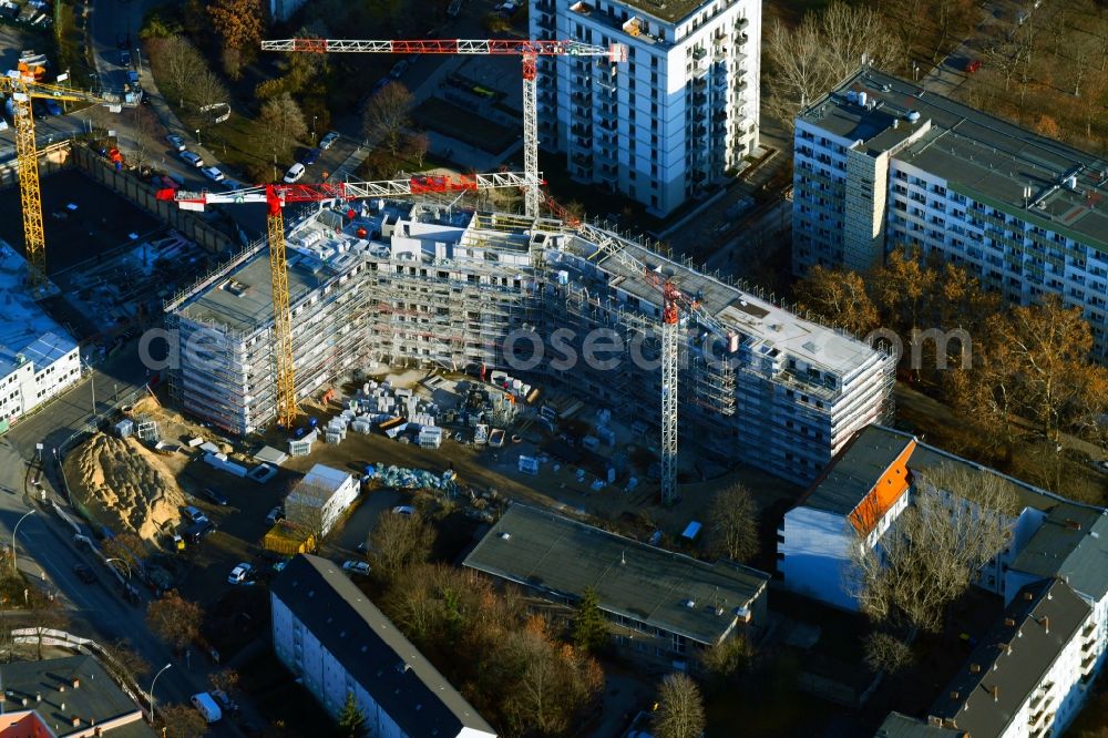 Aerial photograph Berlin - Residential construction site with multi-family housing development- on the Rosenfelder Ring corner Skandinavische Strasse in the district Lichtenberg in Berlin, Germany