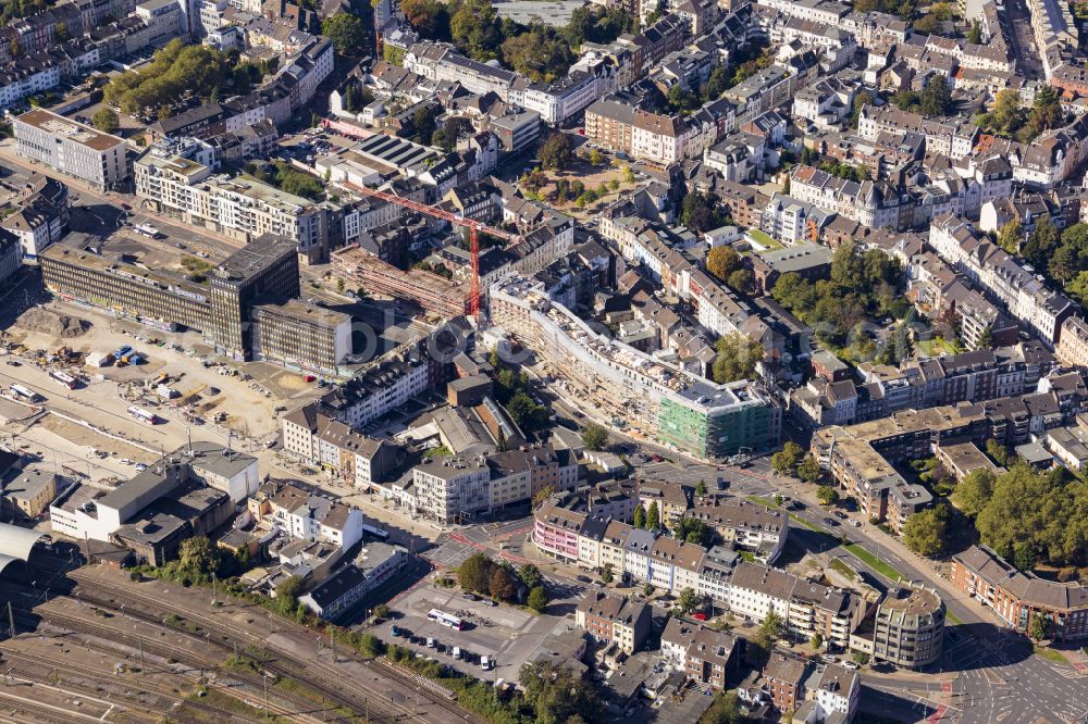 Mönchengladbach from the bird's eye view: Residential construction site with multi-family housing development- Schillerquartier on street Eickener Strasse in Moenchengladbach in the state North Rhine-Westphalia, Germany