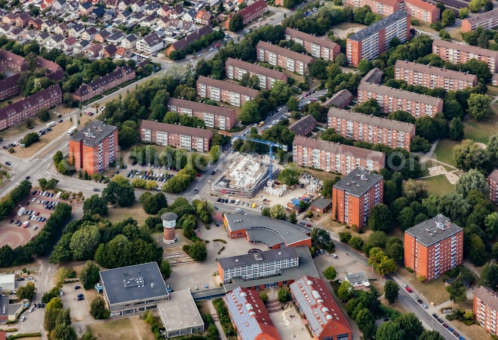 Aerial photograph Kiel - Residential construction site with multi-family housing development- in Schoenkirchen on street Insterburger Strasse, Ecke Masurenring in Kiel in the state Schleswig-Holstein, Germany