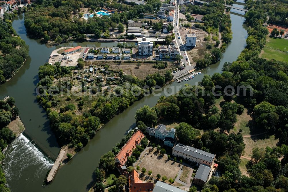 Aerial photograph Halle (Saale) - Residential construction site with multi-family housing development- on the Sophienhafen in Halle (Saale) in the state Saxony-Anhalt, Germany