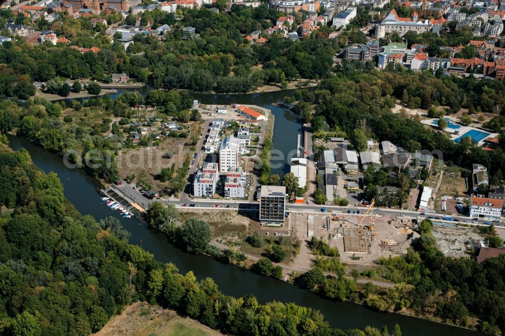 Halle (Saale) from the bird's eye view: Residential construction site with multi-family housing development- on the Sophienhafen in Halle (Saale) in the state Saxony-Anhalt, Germany