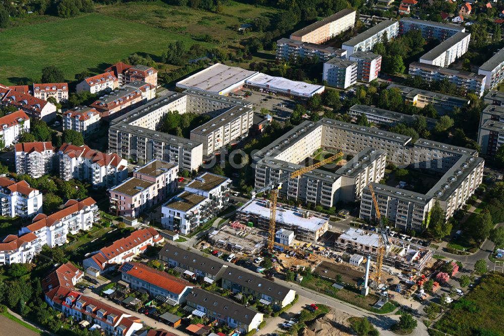 Aerial image Bernau - Residential construction site with multi-family house settlement- new building Am Venusbogen on the street Venusbogen - Herkulesstrasse in Bernau in the state Brandenburg, Germany