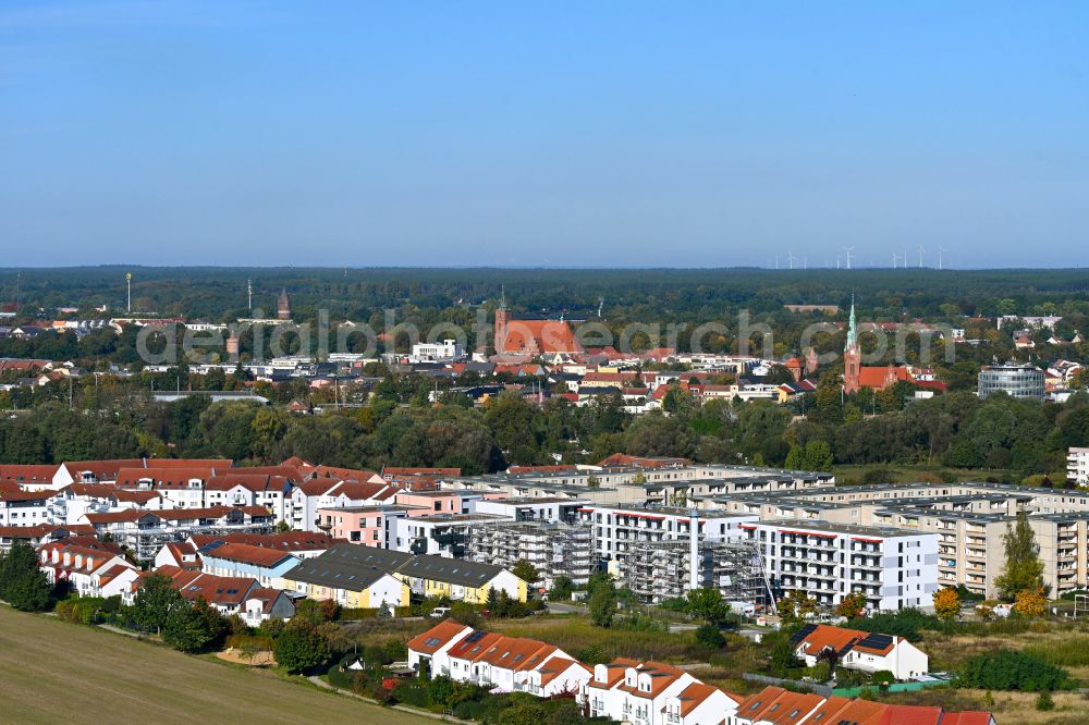 Aerial photograph Bernau - Residential construction site with multi-family house settlement- new building Am Venusbogen on the street Venusbogen - Herkulesstrasse in Bernau in the state Brandenburg, Germany