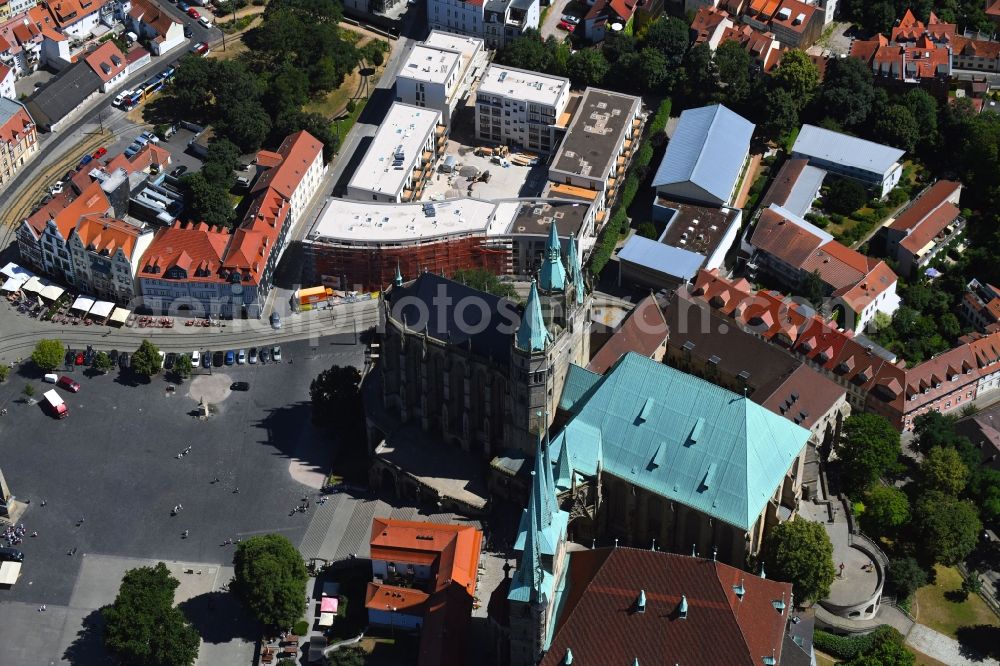 Erfurt from above - Residential construction site with multi-family housing development- on Domstrasse - An den Graden in the district Zentrum in Erfurt in the state Thuringia, Germany