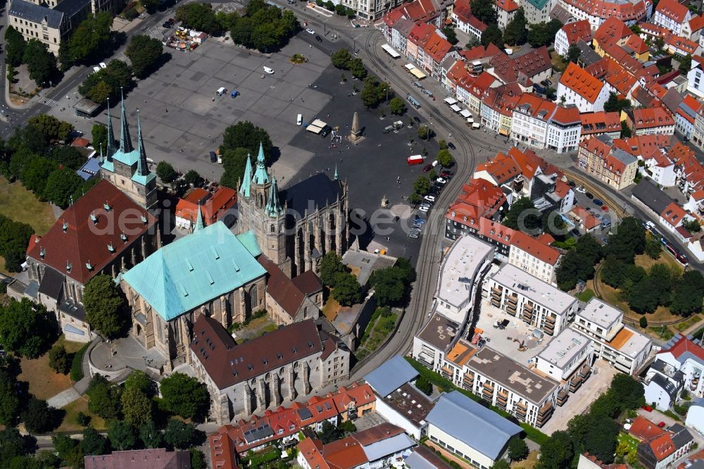 Erfurt from above - Residential construction site with multi-family housing development- on Domstrasse - An den Graden in the district Zentrum in Erfurt in the state Thuringia, Germany