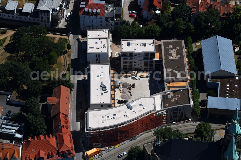 Erfurt from above - Residential construction site with multi-family housing development- on Domstrasse - An den Graden in the district Zentrum in Erfurt in the state Thuringia, Germany