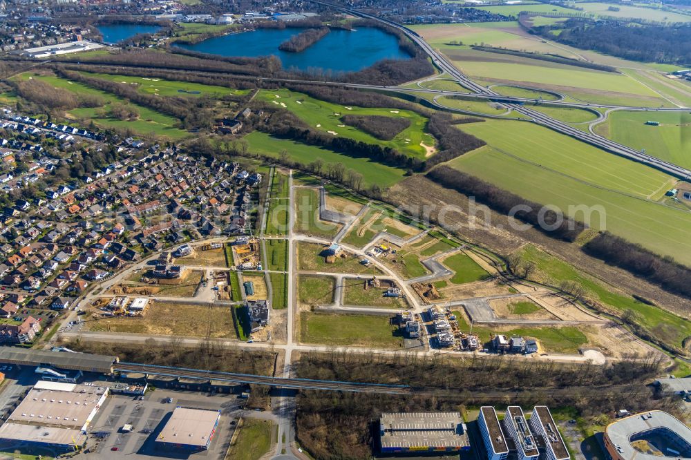 Aerial photograph Duisburg - Residential area construction site of a mixed development with multi-family houses and single-family houses- New building at the Am Alten Angerbach in Duisburg at Ruhrgebiet in the state North Rhine-Westphalia, Germany