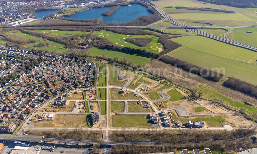 Duisburg from the bird's eye view: Residential area construction site of a mixed development with multi-family houses and single-family houses- New building at the Am Alten Angerbach in Duisburg at Ruhrgebiet in the state North Rhine-Westphalia, Germany