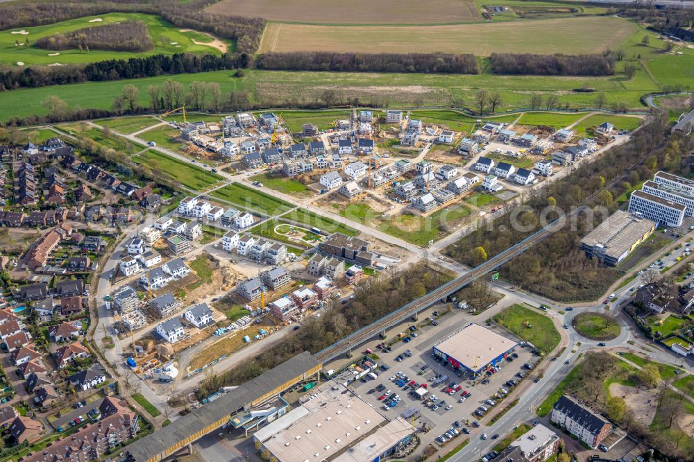 Duisburg from the bird's eye view: residential area construction site of a mixed development with multi-family houses and single-family houses- New building at the Am Alten Angerbach in Duisburg at Ruhrgebiet in the state North Rhine-Westphalia, Germany