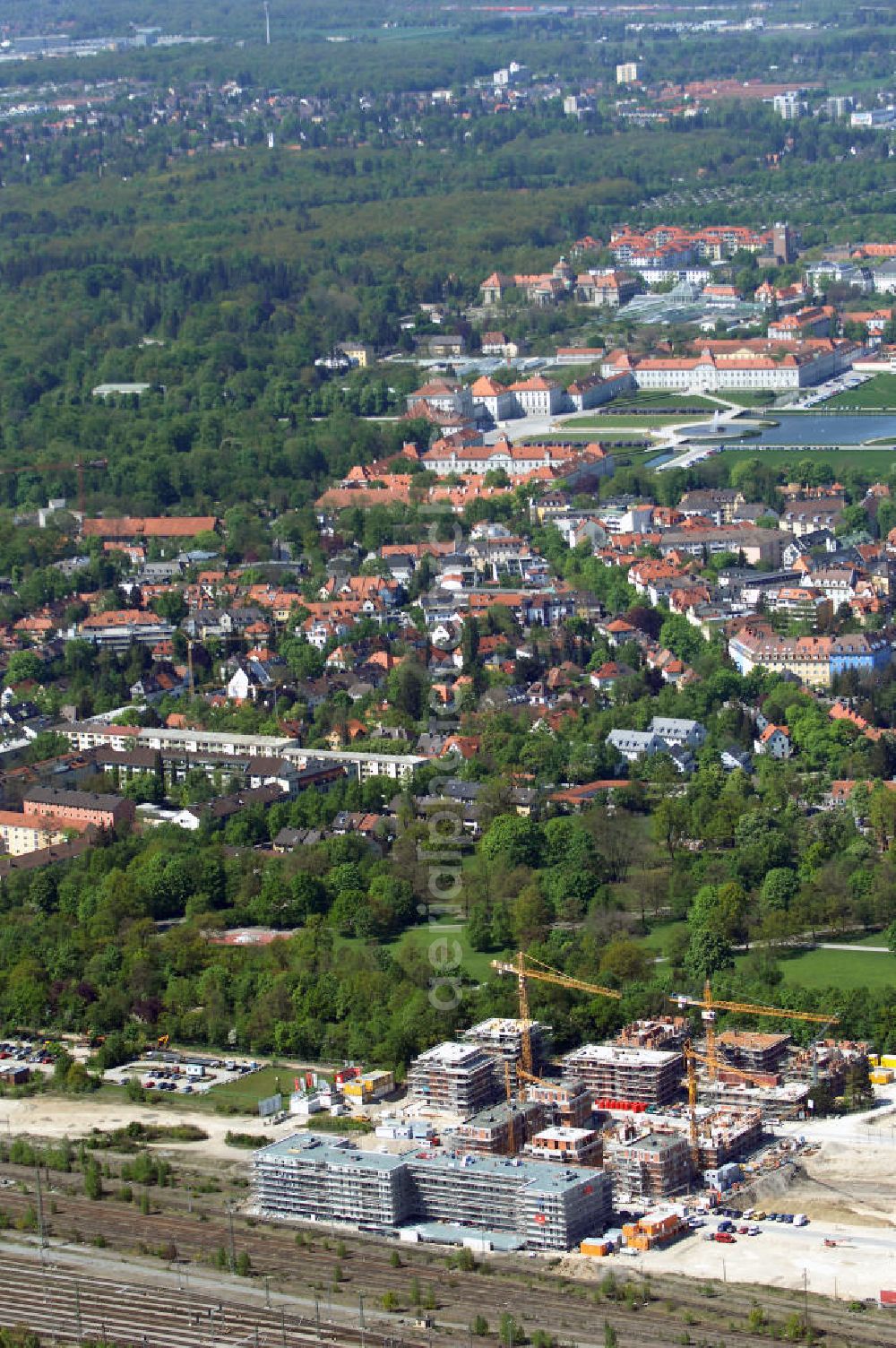 Aerial image München - Baustelle des Wohnneubaugebietes Wotan- Winfriedstrasse am Hirchgarten der Concept Bau - Premier GmbH.