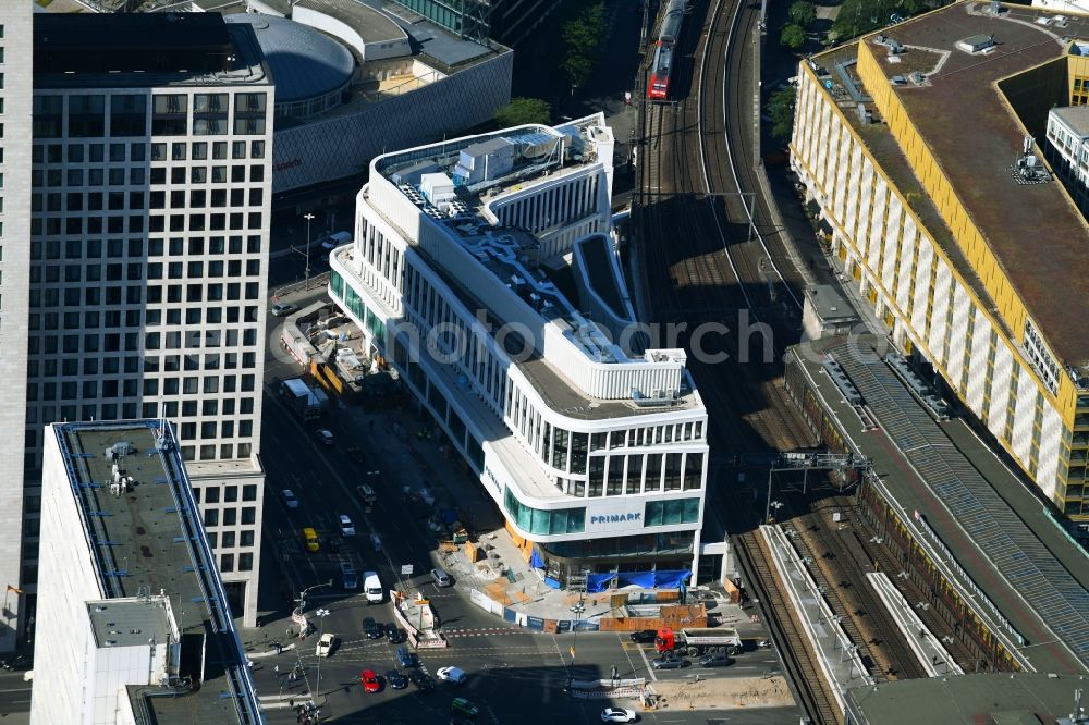 Berlin from the bird's eye view: Construction site of ZOOM BERLIN - business building at the Kantstrasse - Joachimsthalerstrasse - Hardenbergstrasse in the district of Charlottenburg district in Berlin, Germany