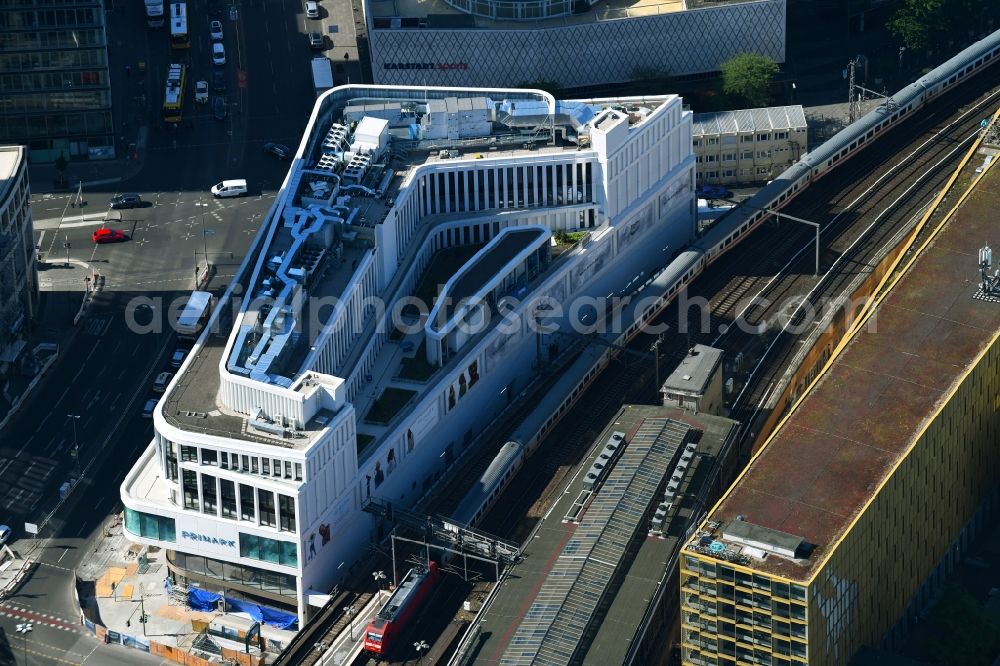 Aerial photograph Berlin - Construction site of ZOOM BERLIN - business building at the Kantstrasse - Joachimsthalerstrasse - Hardenbergstrasse in the district of Charlottenburg district in Berlin, Germany