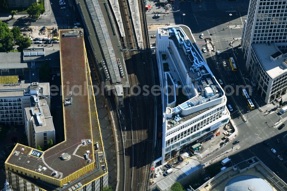 Berlin from the bird's eye view: Construction site of ZOOM BERLIN - business building at the Kantstrasse - Joachimsthalerstrasse - Hardenbergstrasse in the district of Charlottenburg district in Berlin, Germany