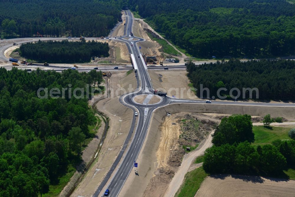 Aerial image Kremmen - Construction site of expansion of the junction Kremmen - Havelland at the motorway A10 and A24 in the state Brandenburg