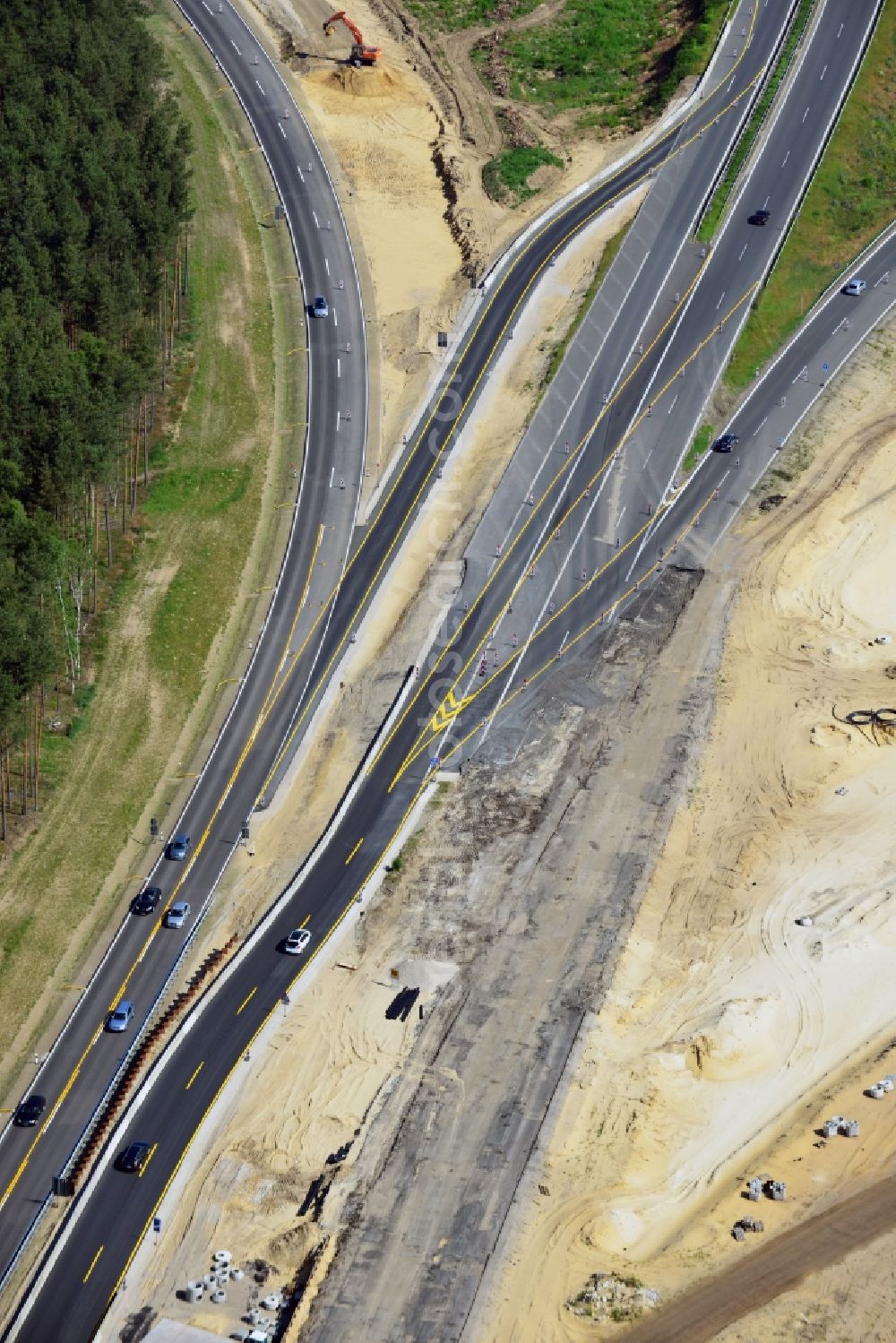 Groß Ziethen from above - Construction site of the junction Havelland at the motorway A10 and A24 in the state Brandenburg