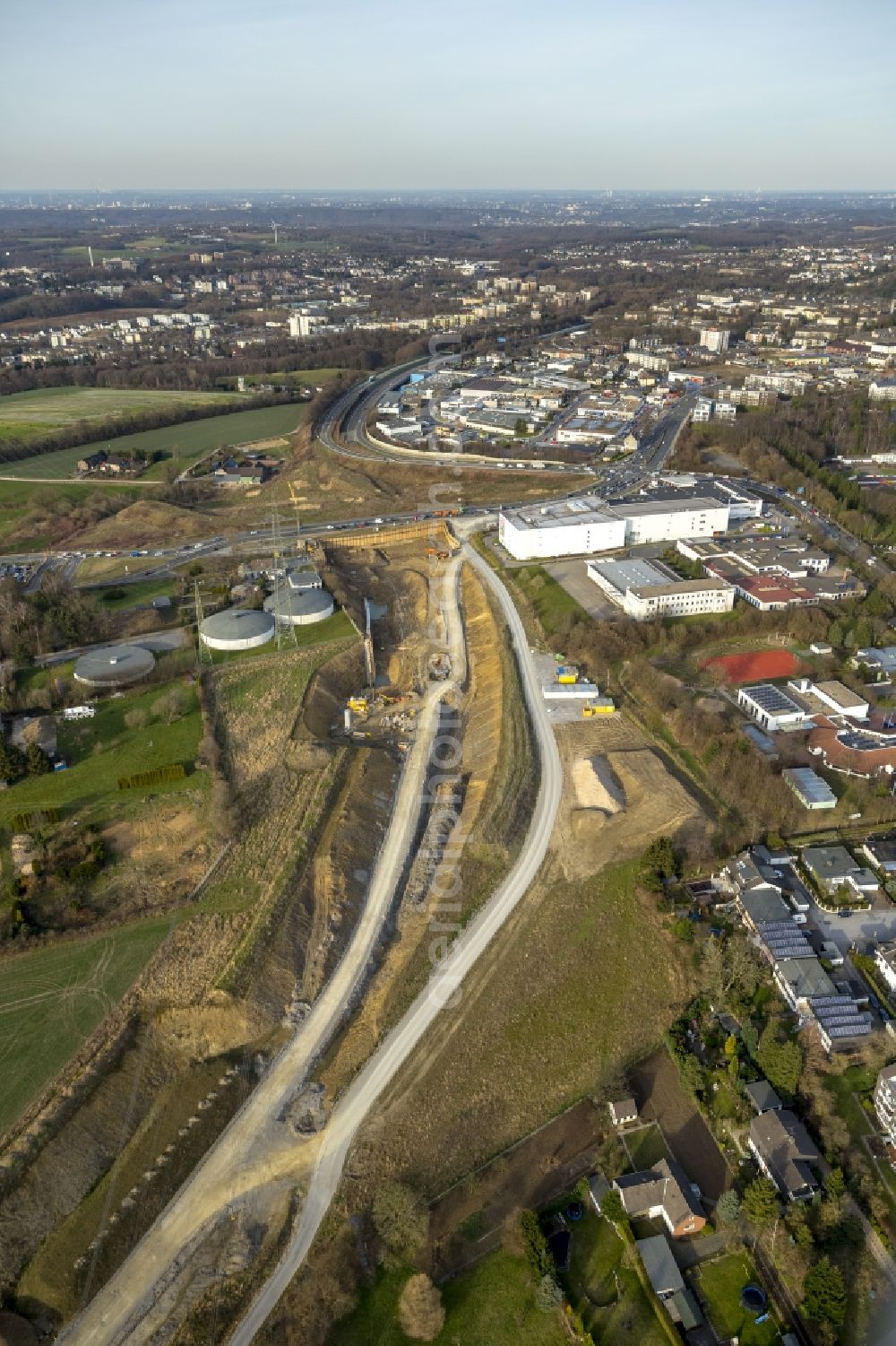 Aerial photograph Heiligenhaus - Construction site for the expansion of federal motorway BAB A44 between Heiligenhaus and Velbert in the state of North Rhine-Westphalia