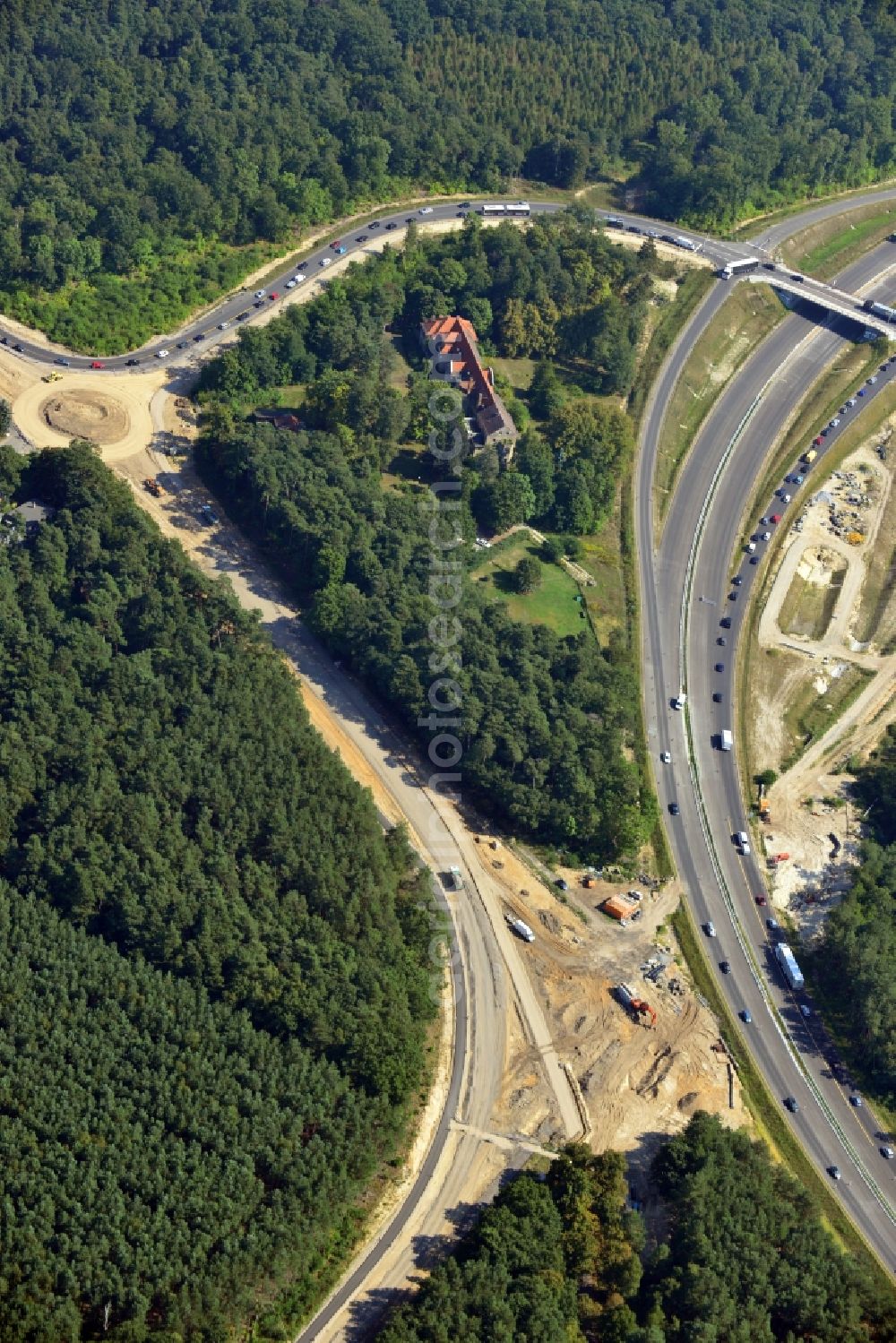 Aerial image Stahnsdorf OT Güterfelde - Construction for the expansion and reconstruction of the country's road to L40 bypass Güterfelde in Brandenburg