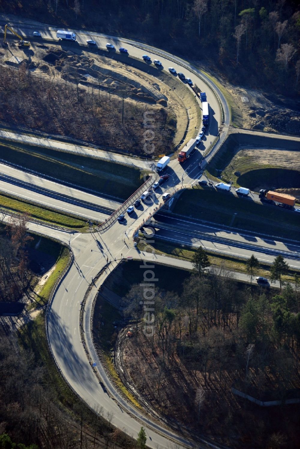 Aerial photograph Stahnsdorf OT Güterfelde - Construction for the expansion and reconstruction of the country's road to L40 bypass Güterfelde in Brandenburg