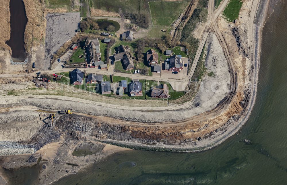 Dagebüll from above - Construction site for the new construction of the dyke protection strip Klimadeich on Dagebueller Koog on the street Am Badedeich in Dagebuell North Friesland in the state Schleswig-Holstein, Germany