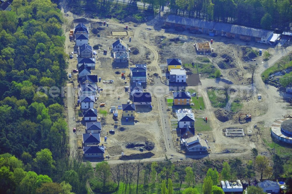 Aerial image Hoppegarten - Construction site to house New to the Rennbahnallee to the federal road B1 in Dahlwitz-Hoppegarten in Brandenburg