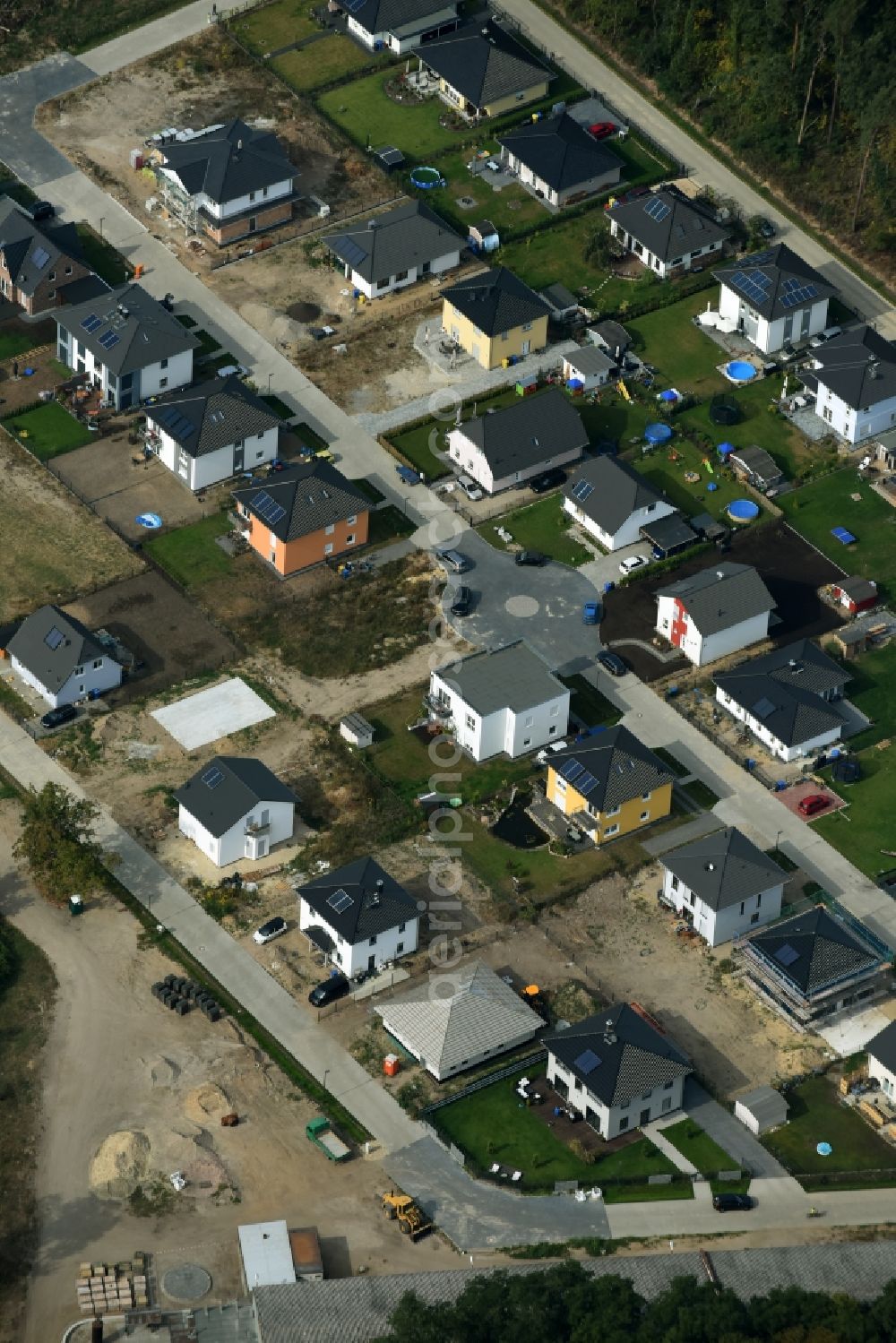 Aerial image Hoppegarten - Construction site to house settlement Rennbahnallee in Dahlwitz-Hoppegarten in Brandenburg