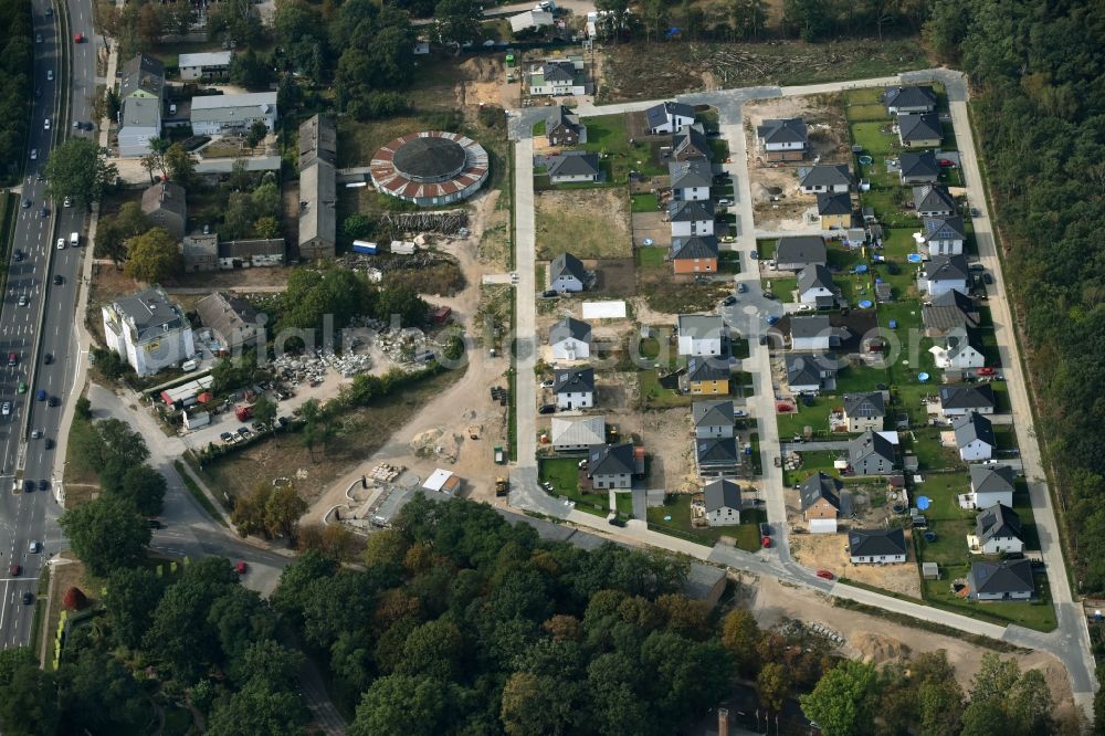 Hoppegarten from above - Construction site to house settlement Rennbahnallee in Dahlwitz-Hoppegarten in Brandenburg