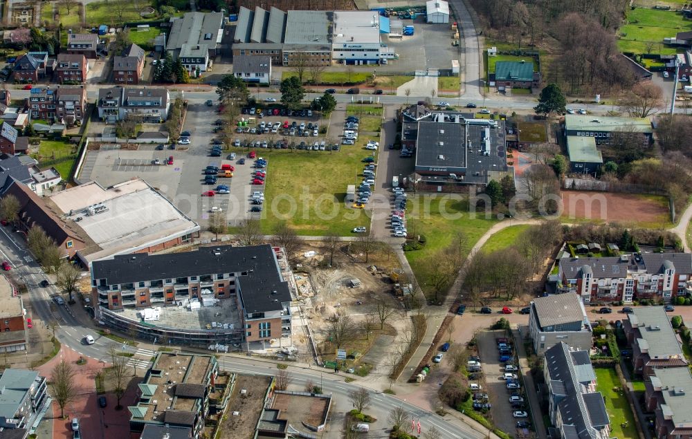 Aerial photograph Bottrop - Construction site for the new building eines Aldi- store on Schukze-Delitzsch-Strasse - Hauptstrasse in the district Kirchhellen in Bottrop in the state North Rhine-Westphalia