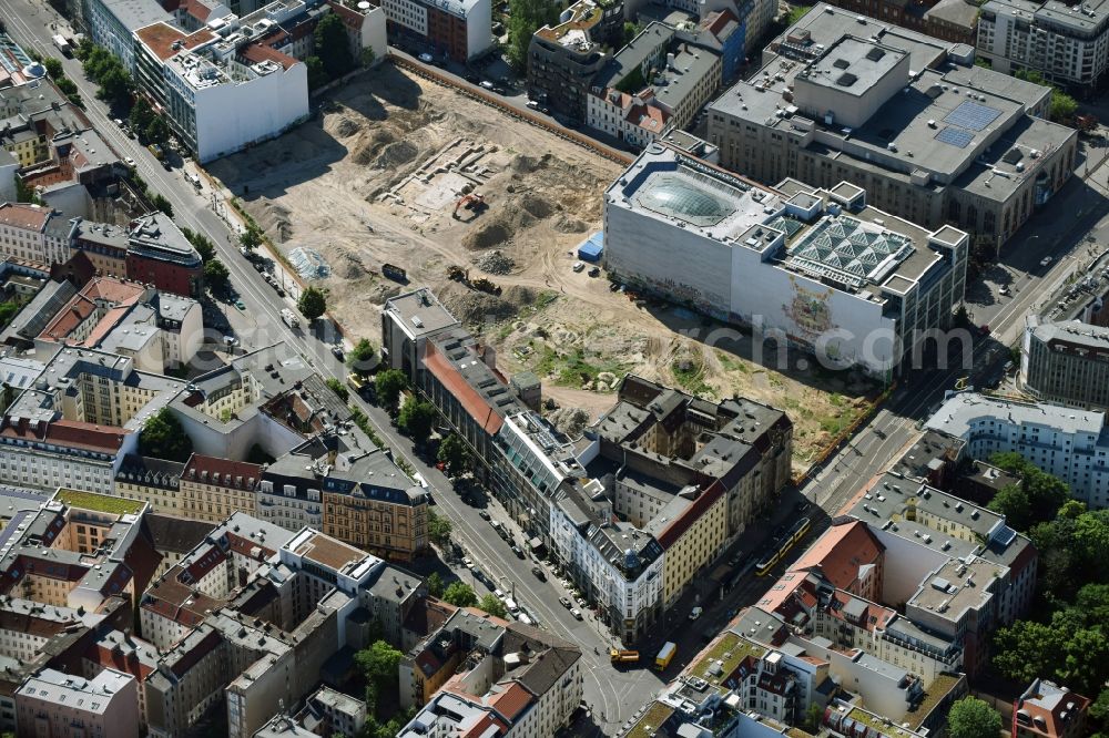 Berlin from the bird's eye view: Construction site for the new building Areal on Tacheles on Oranienburger Strasse in the district Mitte in Berlin, Germany