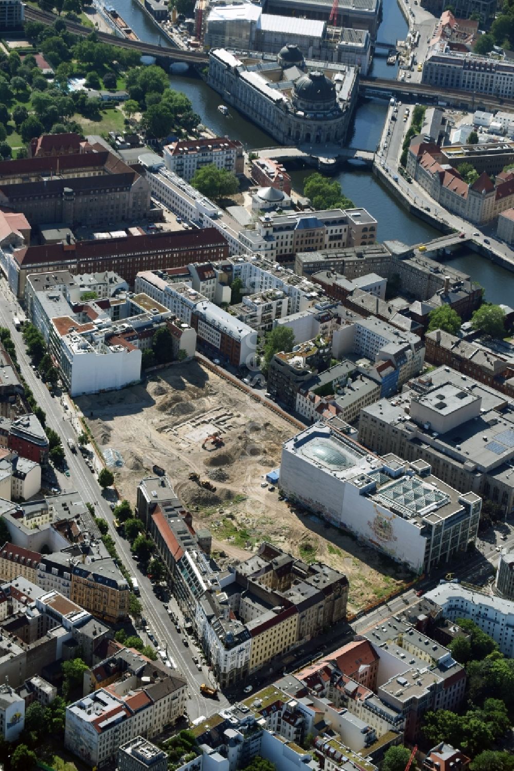 Aerial photograph Berlin - Construction site for the new building Areal on Tacheles on Oranienburger Strasse in the district Mitte in Berlin, Germany