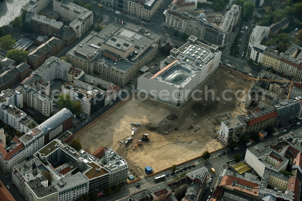 Berlin from the bird's eye view: Construction site for the new building Areal on Tacheles on Oranienburger Strasse in the district Mitte in Berlin, Germany