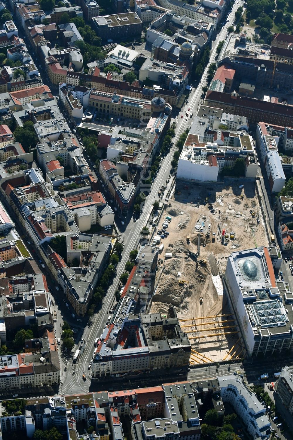 Aerial photograph Berlin - Construction site for the new building Areal on Tacheles on Oranienburger Strasse in the district Mitte in Berlin, Germany