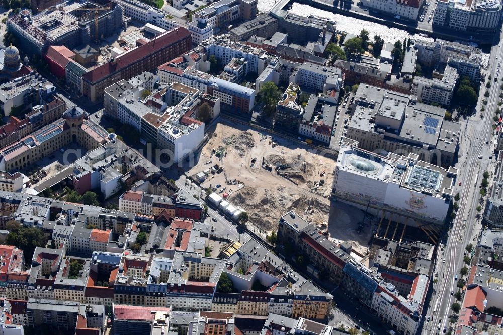 Berlin from the bird's eye view: Construction site for the new building Areal on Tacheles on Oranienburger Strasse in the district Mitte in Berlin, Germany