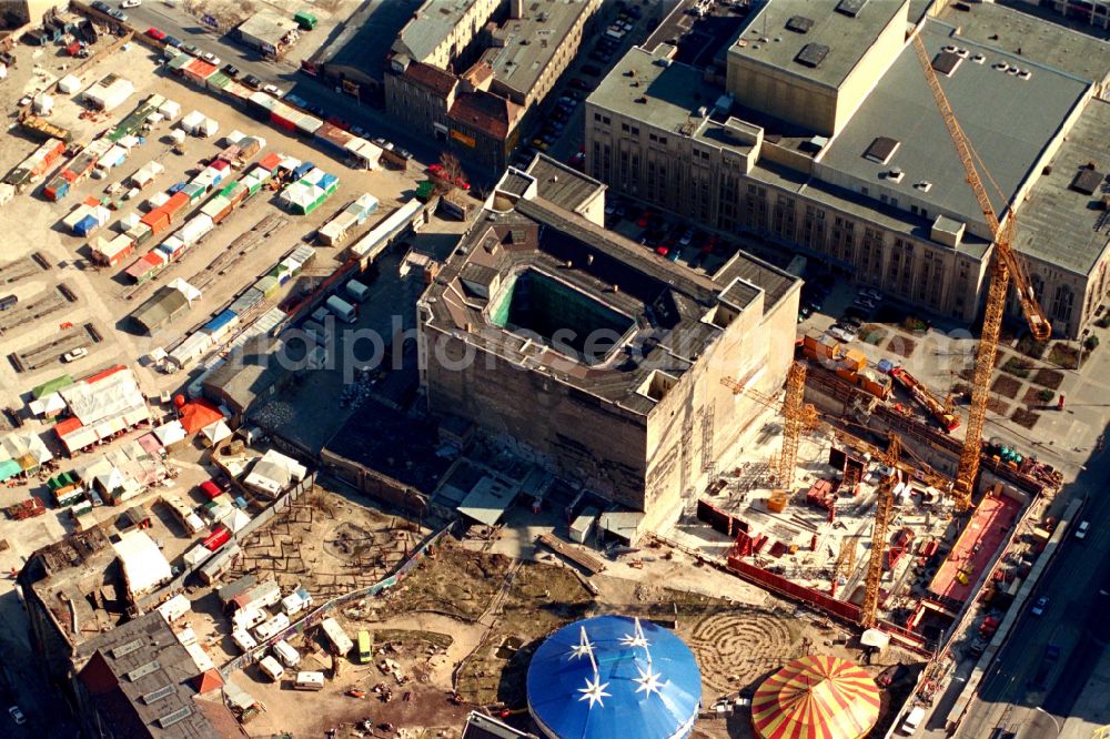 Berlin from the bird's eye view: Construction site for the new building Areal on Tacheles on Oranienburger Strasse in the district Mitte in Berlin, Germany