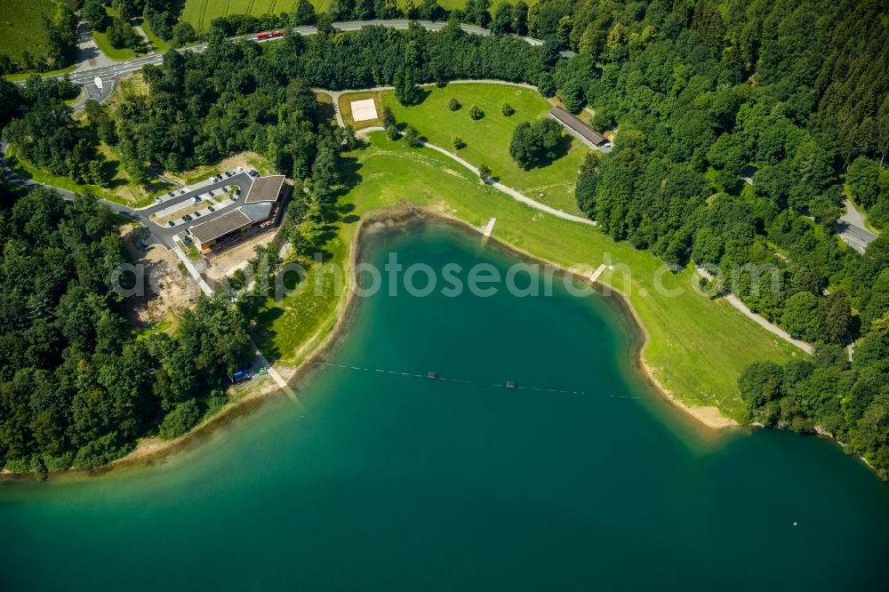 Aerial image Meschede - Construction site for the new building gastronomy H1 am See lokation and restaurant on Hennesee in Meschede in the state North Rhine-Westphalia, Germany