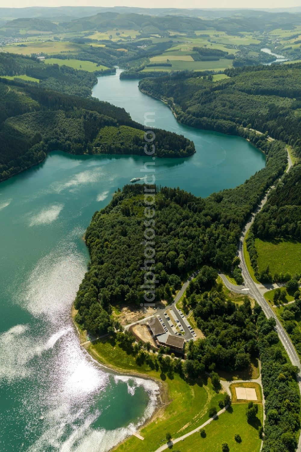 Aerial photograph Meschede - Construction site for the new building gastronomy H1 am See lokation and restaurant on Hennesee in Meschede in the state North Rhine-Westphalia, Germany