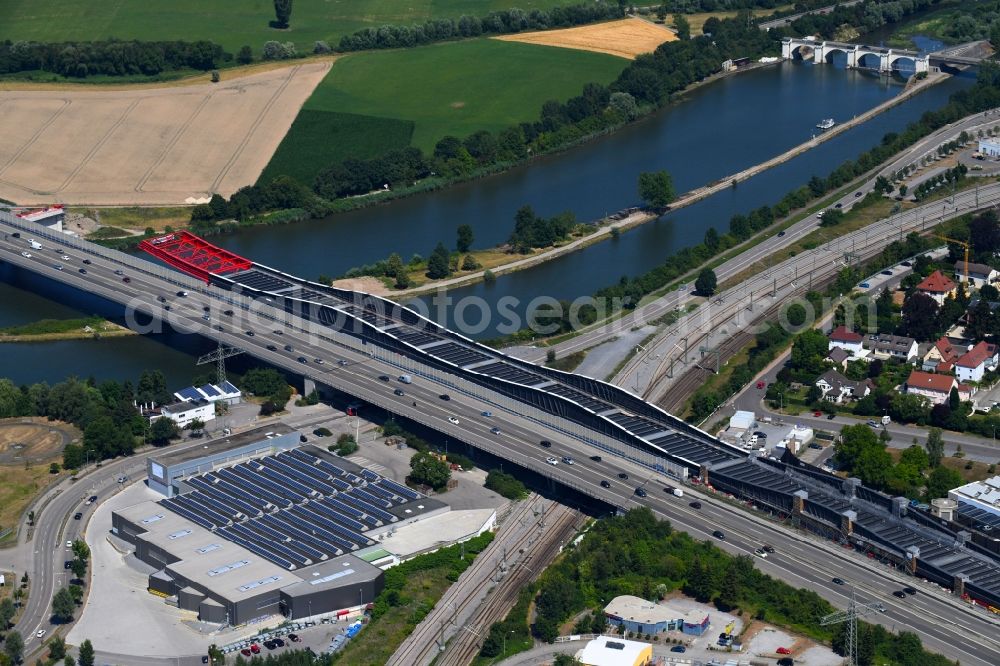 Heilbronn from the bird's eye view: New construction of the Highway - motorway bridge of the Neckartalbruecke of BAB A6 in Heilbronn in the state Baden-Wurttemberg, Germany