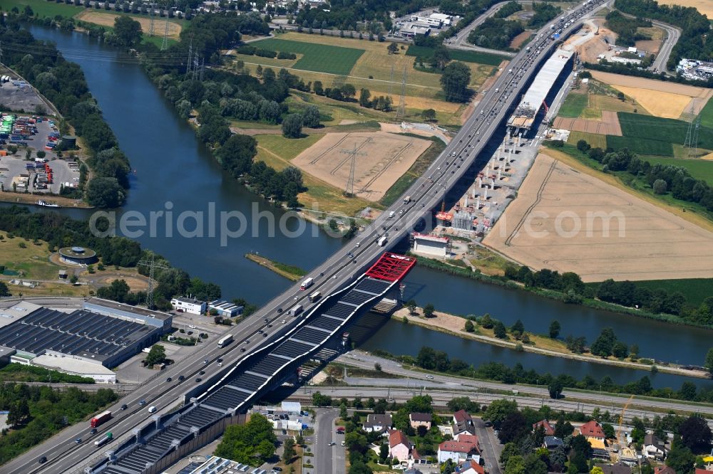 Heilbronn from the bird's eye view: New construction of the Highway - motorway bridge of the Neckartalbruecke of BAB A6 in Heilbronn in the state Baden-Wurttemberg, Germany