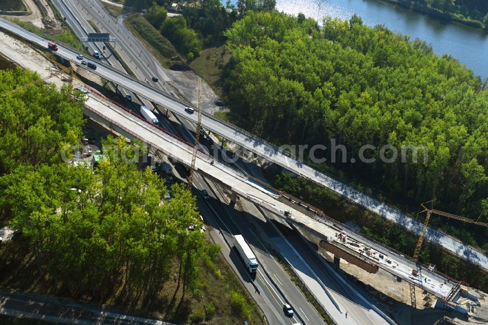 Hohen Neuendorf from the bird's eye view: New construction of the motorway route of Veltener Chaussee across the BAB A10 in Hohen Neuendorf in the state Brandenburg, Germany