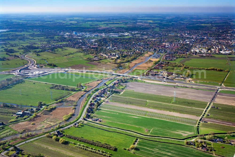 Buxtehude from the bird's eye view: Construction site for new construction on the motorway route of the motorway A26 exit in the district Eilendorf in Buxtehude in the state of Lower Saxony, Germany