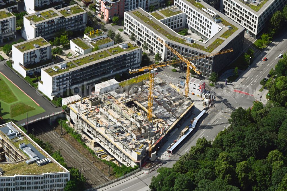 München from above - Construction site for the new construction of a bakery on Theresienhoehe (corner Theresienhoehe - Hans-Fischer-Strasse) in the district Schwanthalerhoehe in Munich in the state Bavaria, Germany