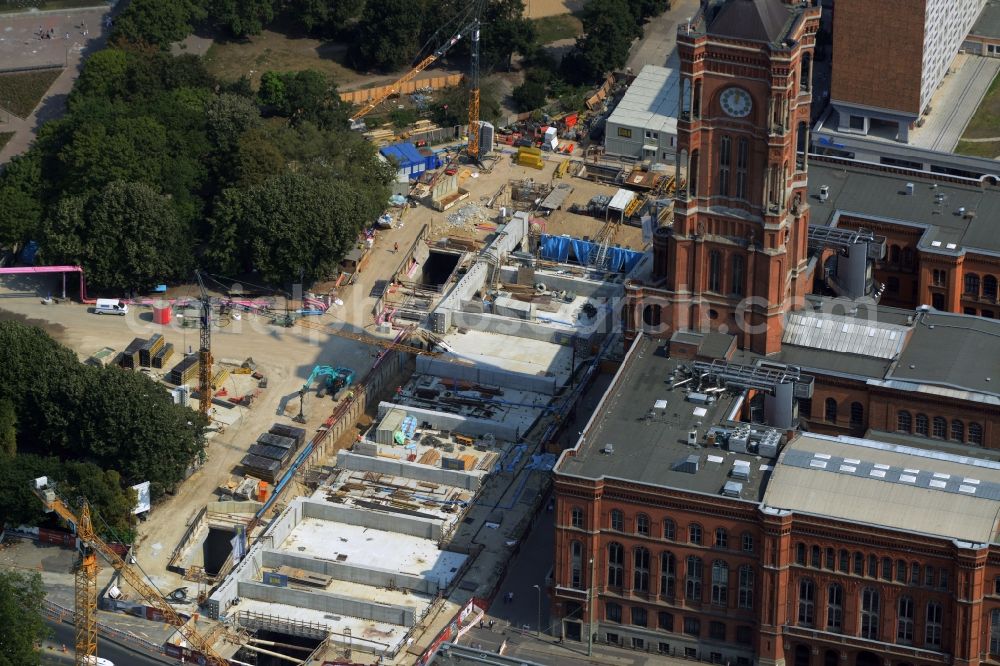 Aerial image Berlin - Construction site of the U-Bahn-Station Berliner Rathaus of the underground line U5 in the Mitte part of Berlin in Germany. The square is being redesigned and the station is under construction