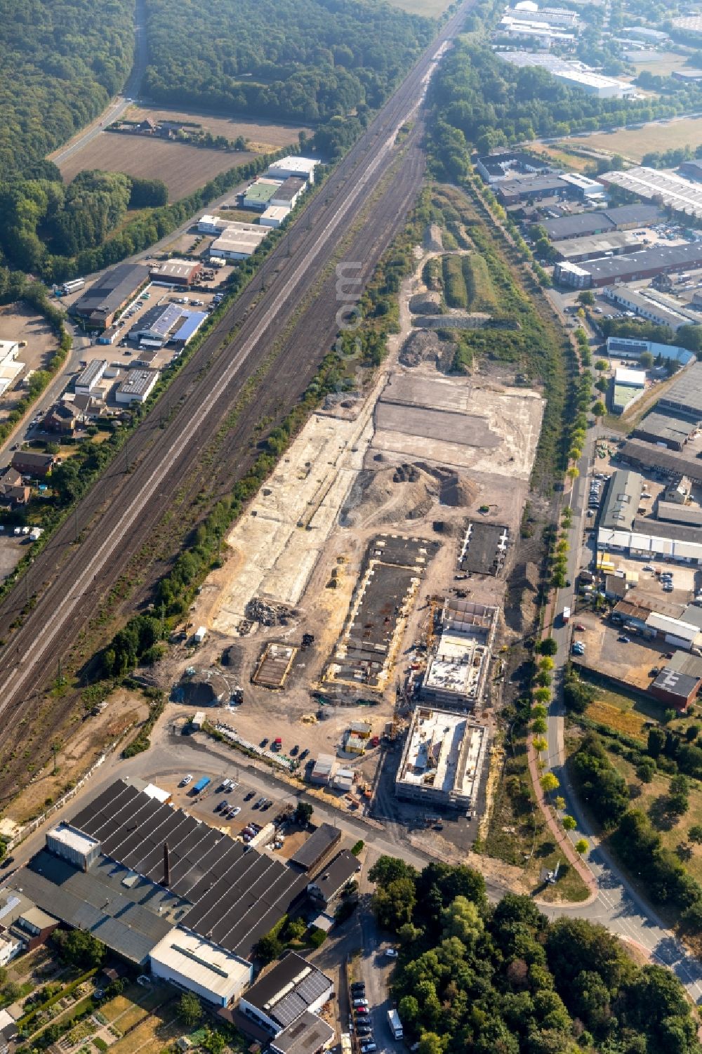 Aerial photograph Ahlen - Construction site for the new building eines Baubetriebs- und Wertstoffhofes on Daimlerstrasse - Ostberg in Ahlen in the state North Rhine-Westphalia, Germany