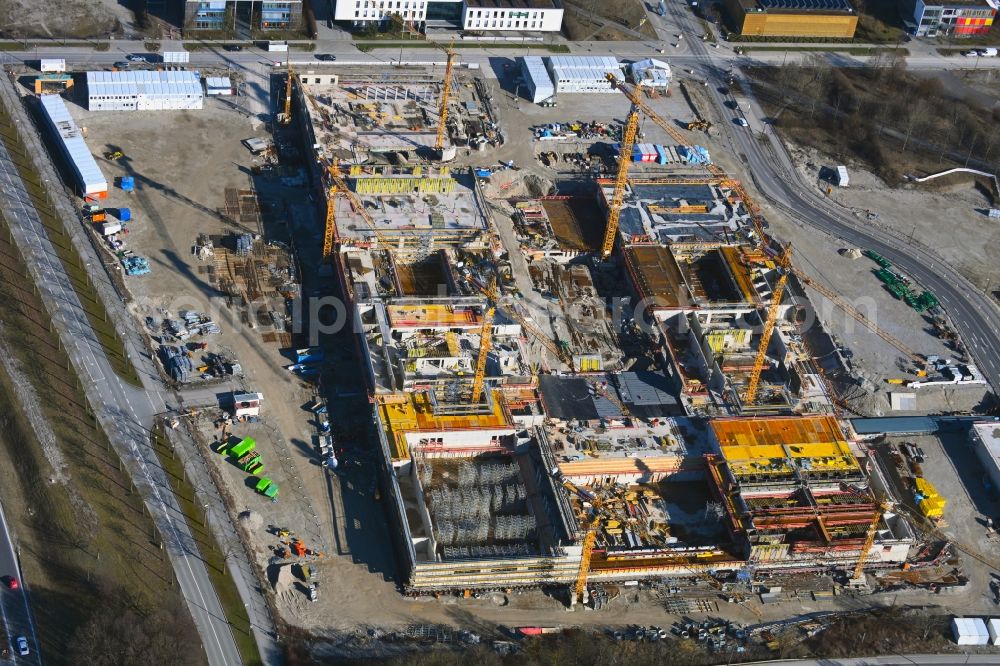 München from above - New construction site of the school building Am Huellgraben - Joseph-Wild-Strasse in the district Riem in Munich in the state Bavaria, Germany