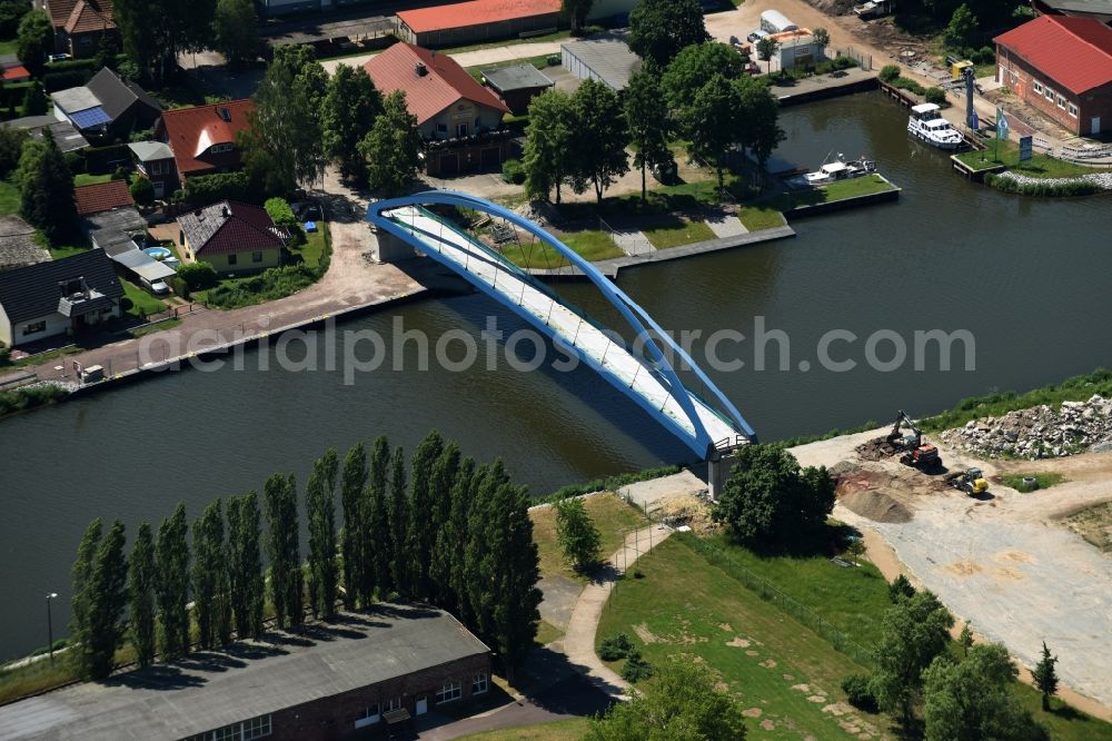 Aerial photograph Genthin - Construction site of a blue steel bridge across the Elbe-Havel-Canal in Genthin in the state of Saxony-Anhalt