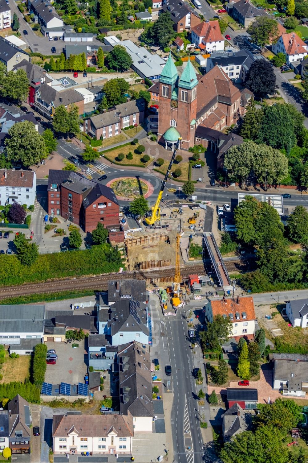 Aerial image Gladbeck - New construction of the bridge structure by the Bauunternehmen Echterhoff GmbH & Co. KG Beethovenstrasse in Gladbeck in the state North Rhine-Westphalia, Germany